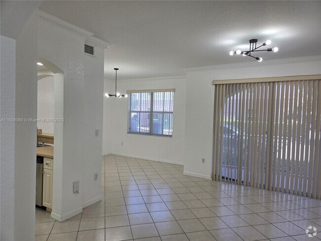 Building Photo - 8858 W Flagler St Unit 105 Rental