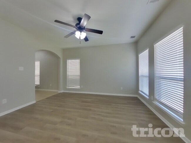 Photo - 6706 Honey Harvest Ln