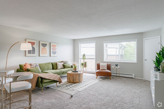 Interior Photo - ReNew PARKone Rental