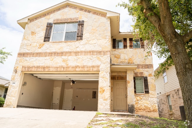 Building Photo - 3516 Savage Springs Dr Rental