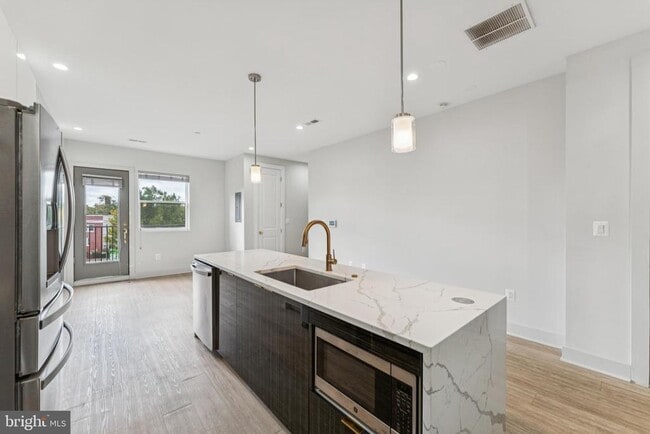 Building Photo - 3523 14th St NW Unit 5
