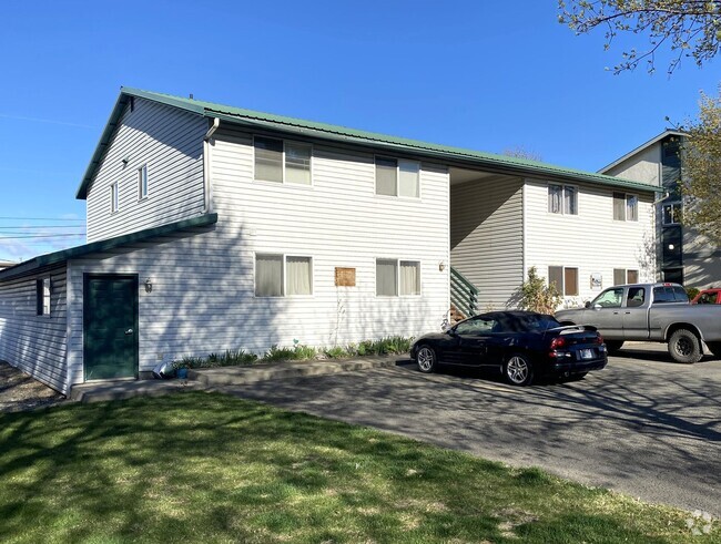 Building Photo - 109 S Pearl St Rental