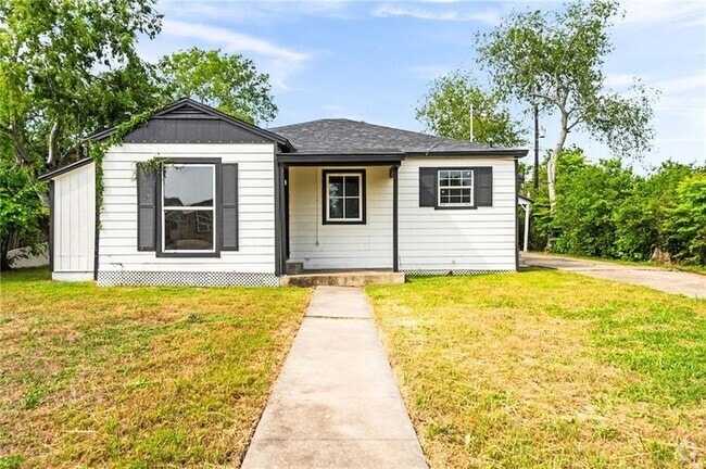 Building Photo - 1367 Normandy Dr Rental