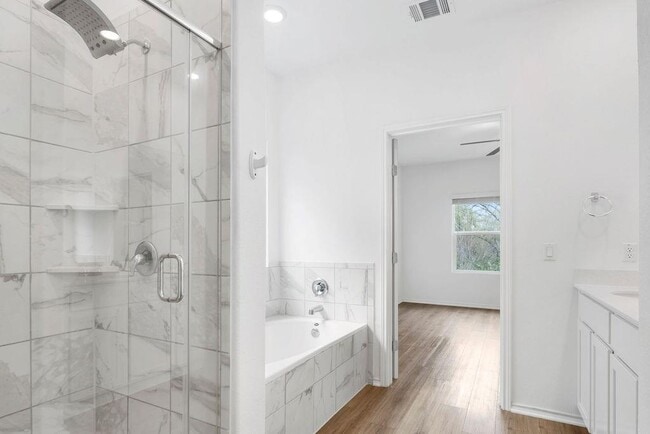 Photo - 1205 Sweetspire St