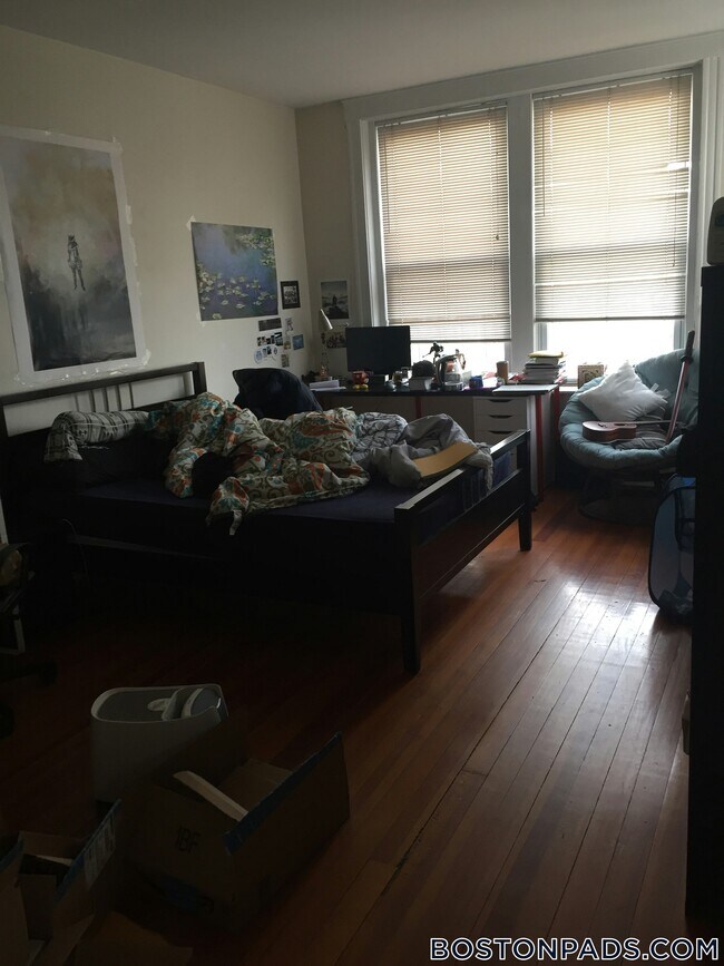 Photo - 1130 Commonwealth Ave Unit 5