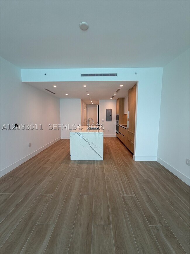 Photo - 2411 Laguna Cir Unit 307