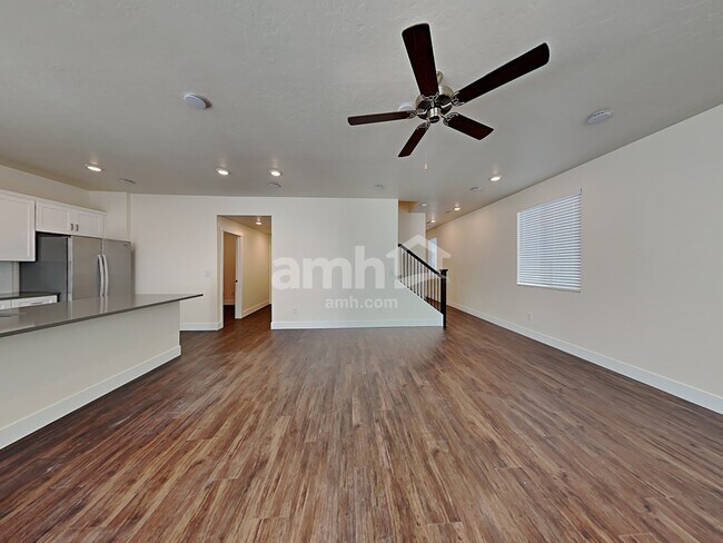 Photo - 4043 Bold Stripe Ave