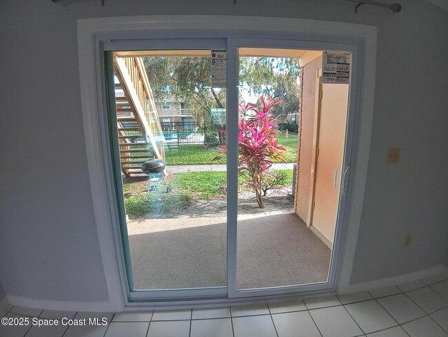 Photo - 183 Ulster Ln