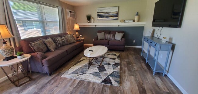 Photo - 219 Maxwell St Unit C (49960383)