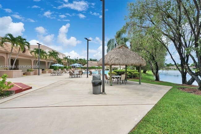 Photo - 440 Lakeview Dr Unidad 204