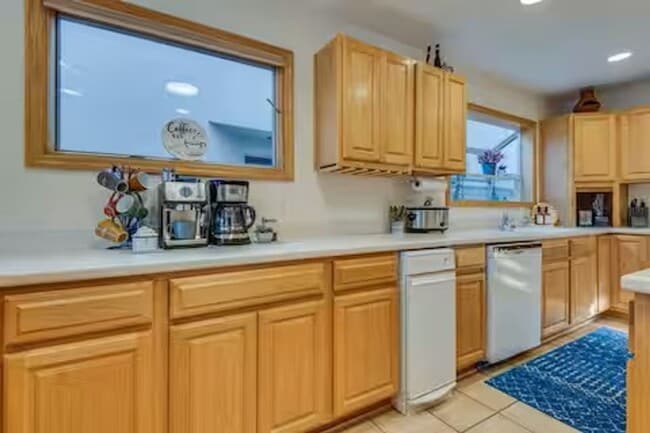 Photo - Waterfront Charm!