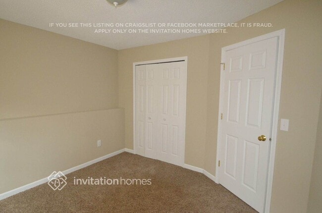 Photo - 9908 108th Pl N