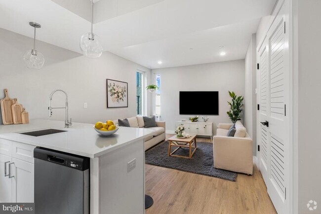 Building Photo - 1144 Frankford Ave Unit 502 Rental