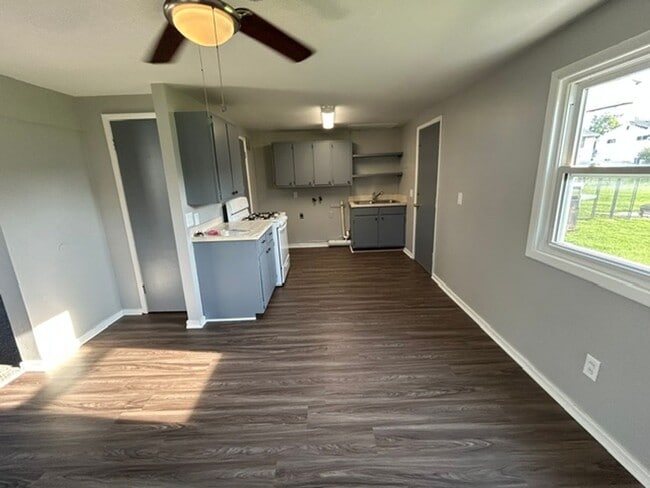 Photo - 1721-1721 New Mexico Ave Unit 1721