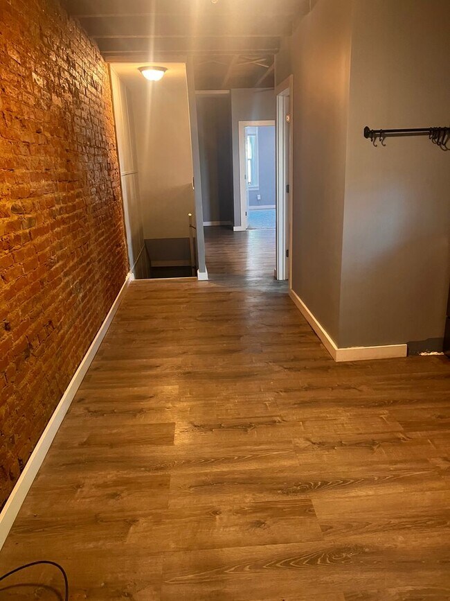 Photo - 211 E Frederick St Unit Apt 2