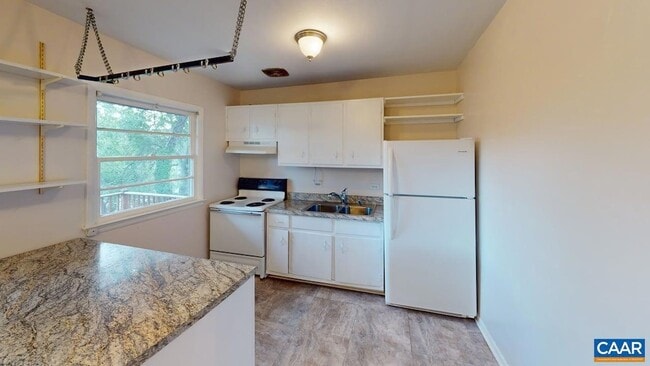 Photo - 130 Apple Tree Rd Unidad B