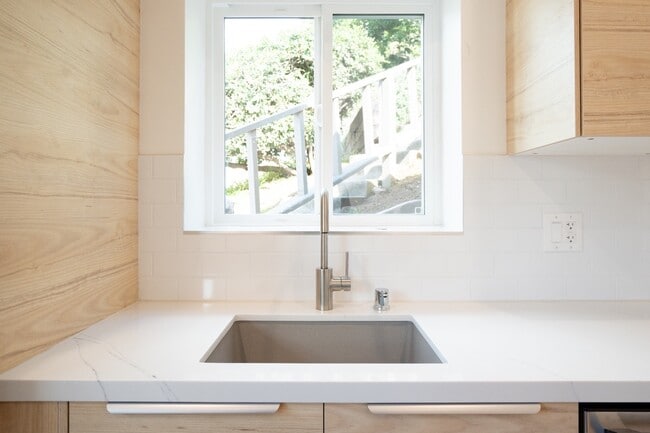 Photo - 4124 W Ave 42 Unidad 4122 W Ave 42