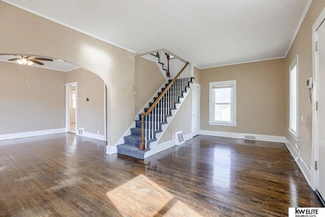 Photo - 4542 Franklin St