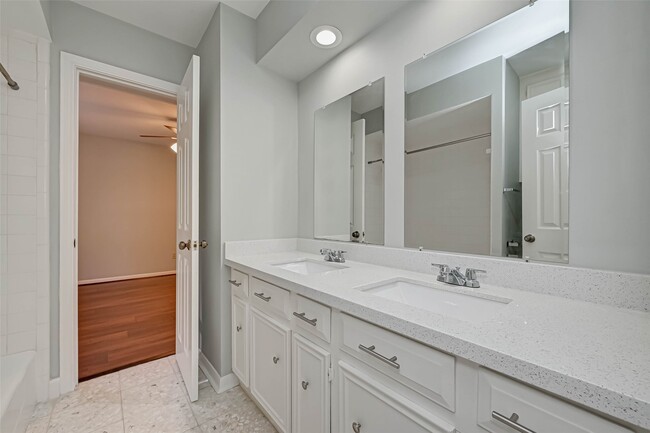 Photo - 1903 Wagon Gap Trail