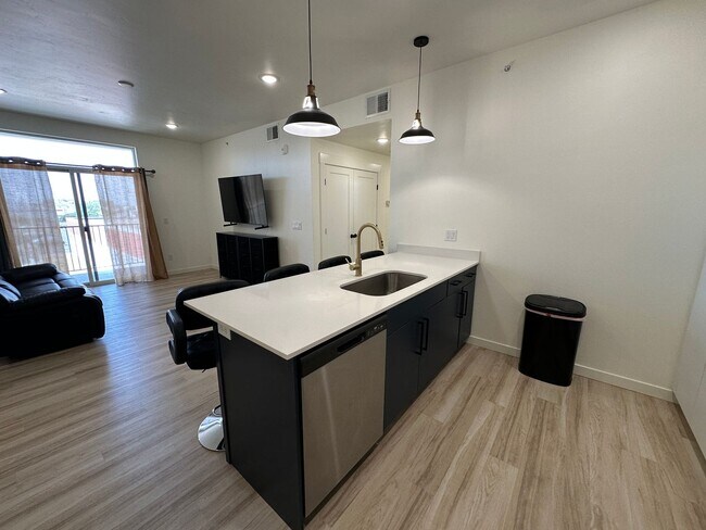 311 E Lorene St Unit 1308