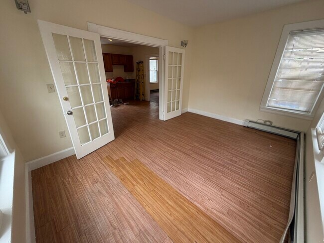 Photo - 569 Main St Unit B1