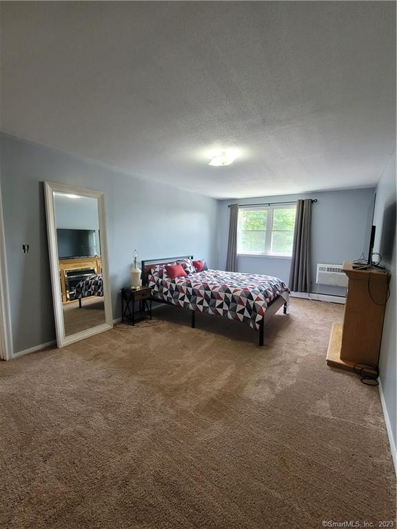 509 Emmett St Condo For Rent in Bristol, CT