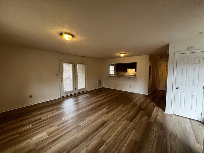 Building Photo - 1036-1 Ancestry Drive- No Pets- Two Weeks Free On Your First Full Month's Rent