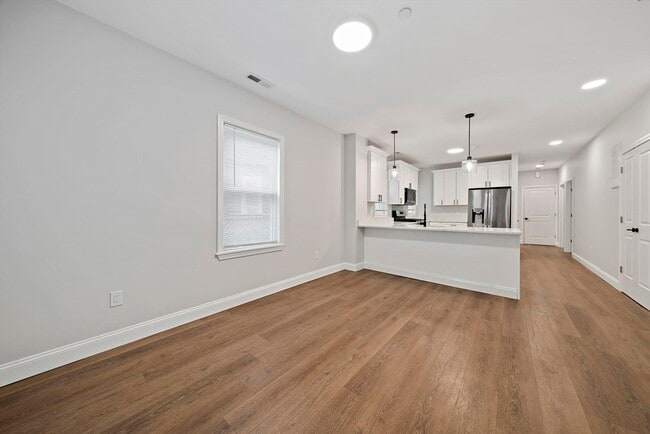 Photo - 22 Madison Ave Unit 1