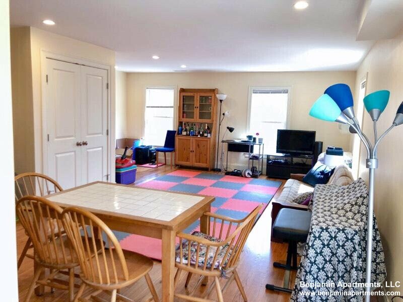 Photo - 23 Higgins St Unit 2