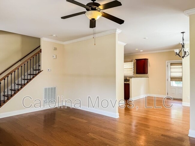Photo - 310 Mulberry St