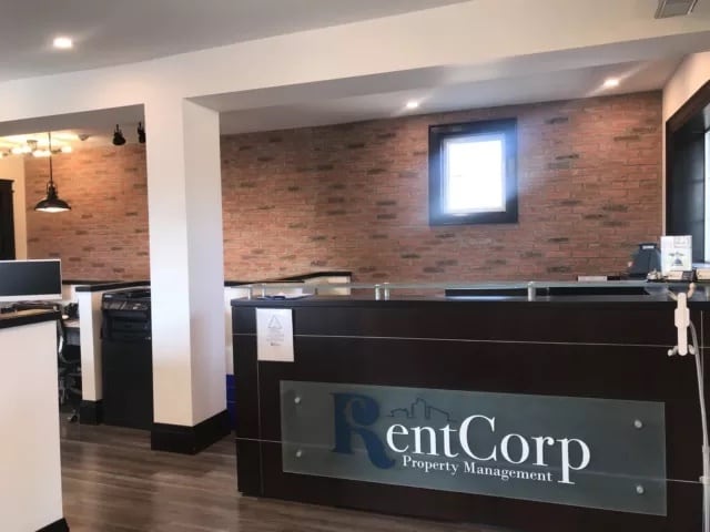 Photo - 226 Samuelson St Unit Office