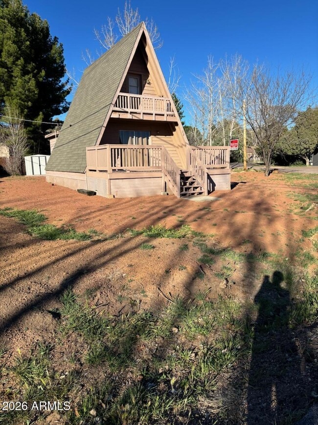 Building Photo - 312 W Roundup Rd