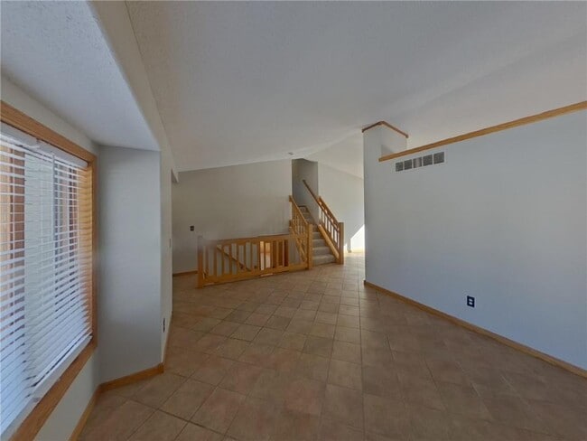 Photo - 9319 93rd St S