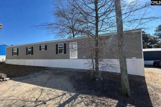 Building Photo - 600 Ermine Rd