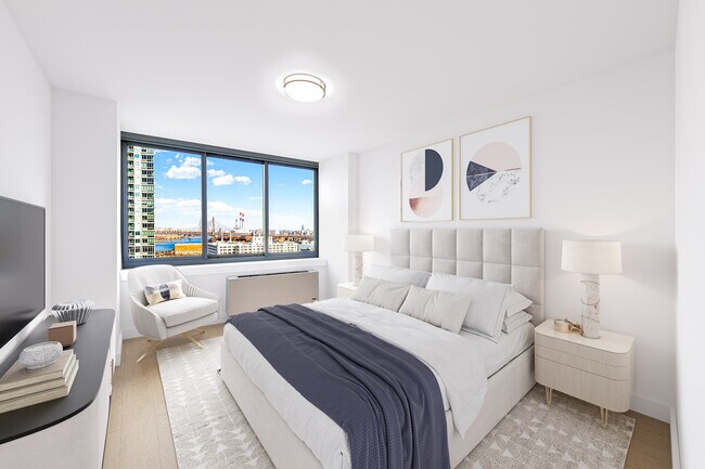 Photo - 4705 Center Boulevard