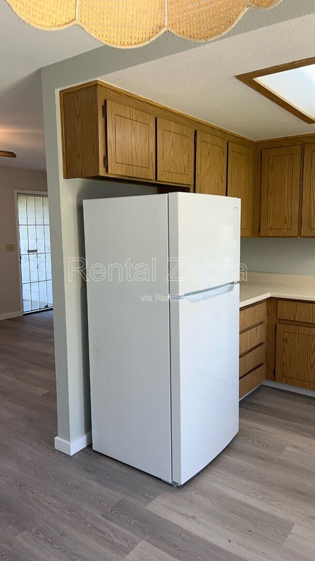 Photo - 1891 Santa Monica St