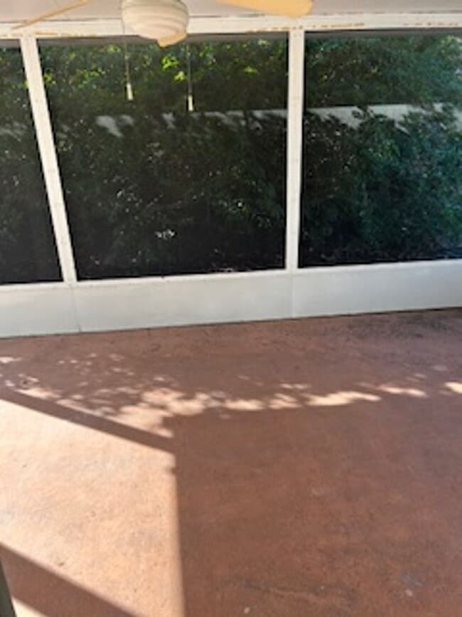 Photo - Beautiful 3/2 Available now!