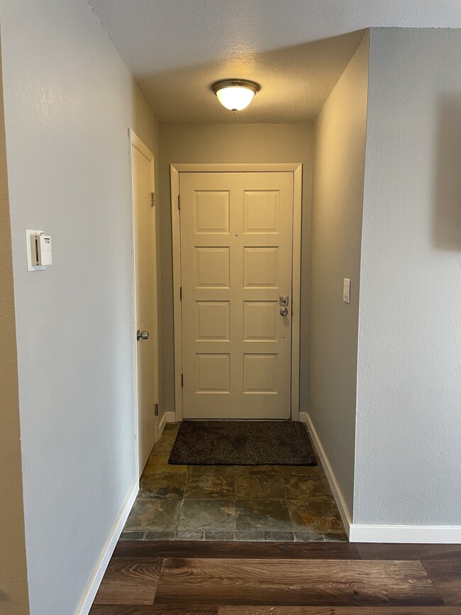 Photo - 2290 E Fremont Ave