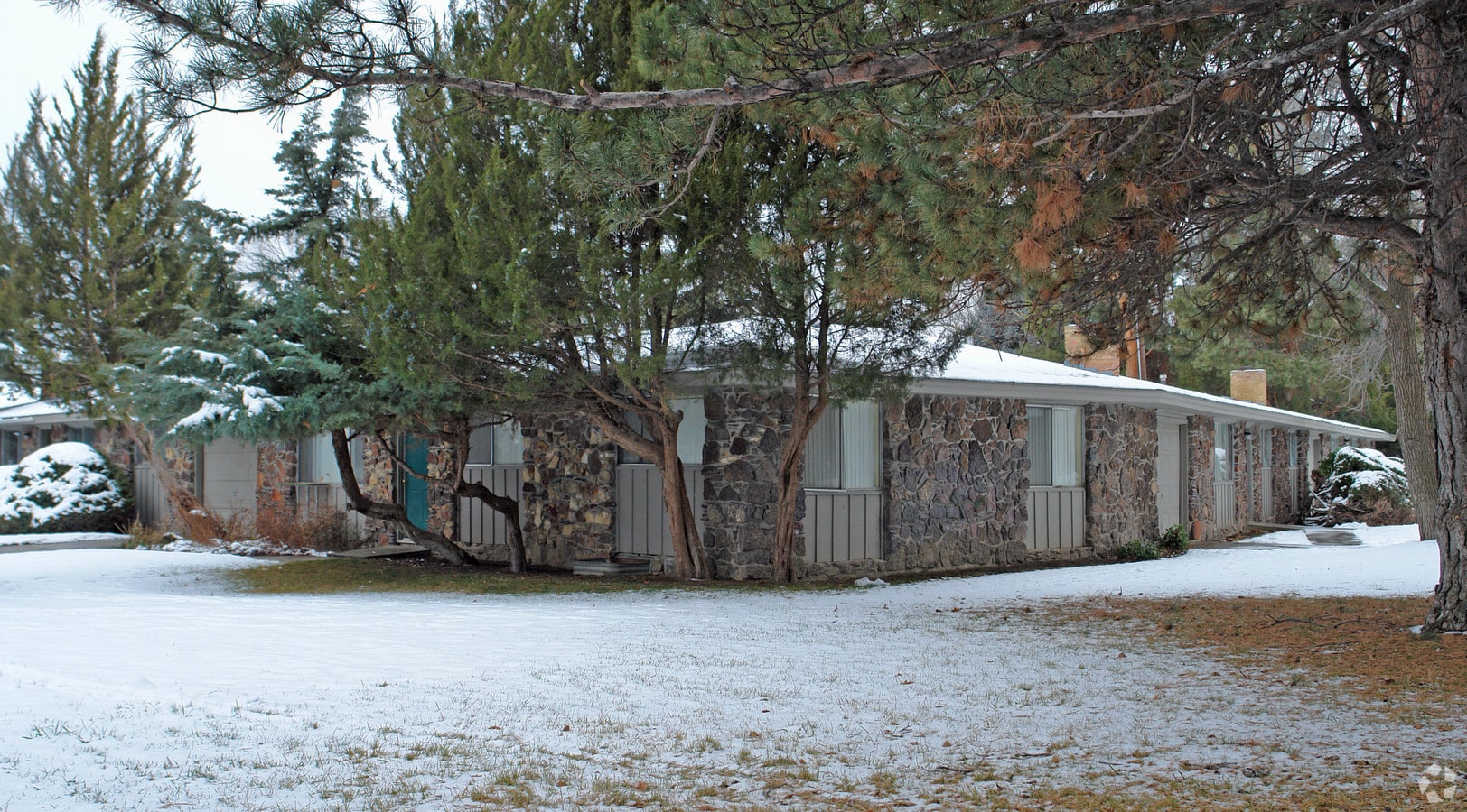 Photo - Magnolia Apartments