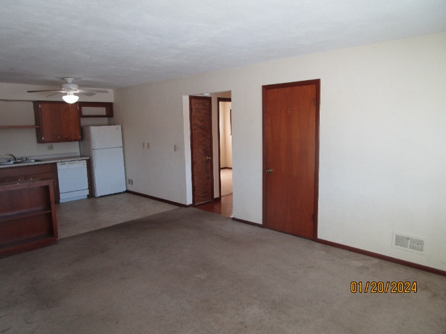 Photo - 744 N Webb Ave Unit 2