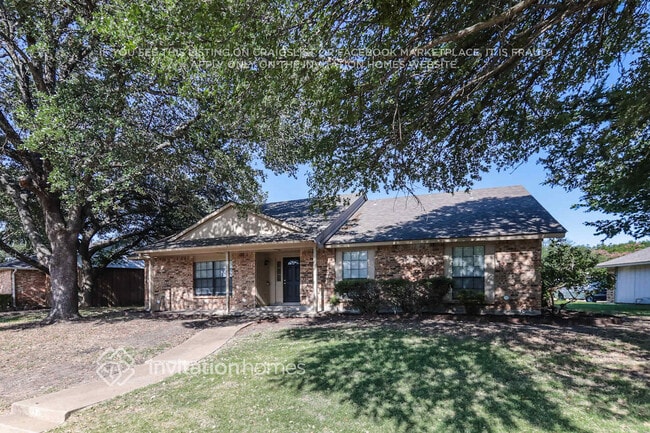 Photo - 421 Kingsbridge Dr