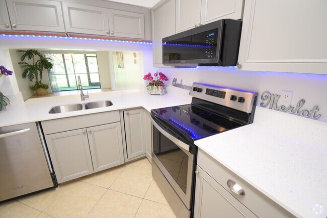 Building Photo - 3375 Jaywood Terrace Unit J103 Rental