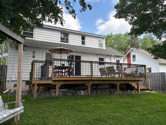 Photo - 4112 Gladstone St