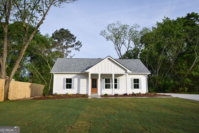 Photo - 1070 Moreland Dr