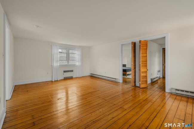 Photo - 64 Main St Unidad 3rd Fl