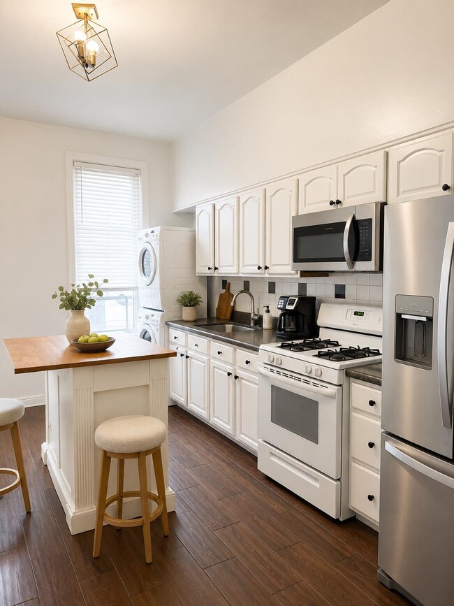 Photo - 28 48th St Unit 1