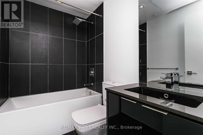 Photo - 70 Temperance St Unit 1615