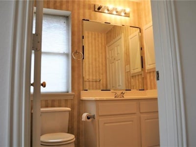 Photo - 5028 Enclave Ct