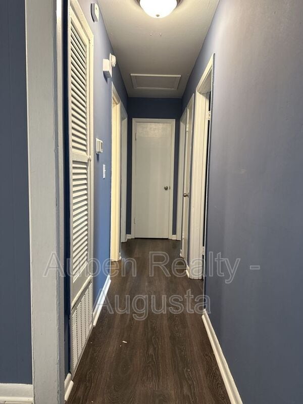 Photo - 2516 Kensington Dr E