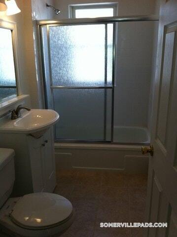 Photo - 26 Adrian St Unit 1